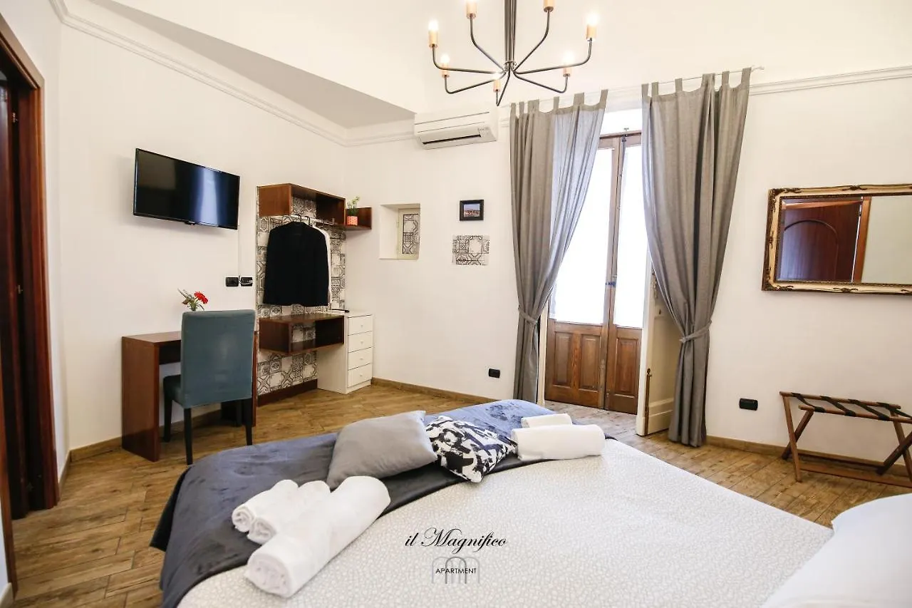 Il Magnifico Apartment CTA Italien